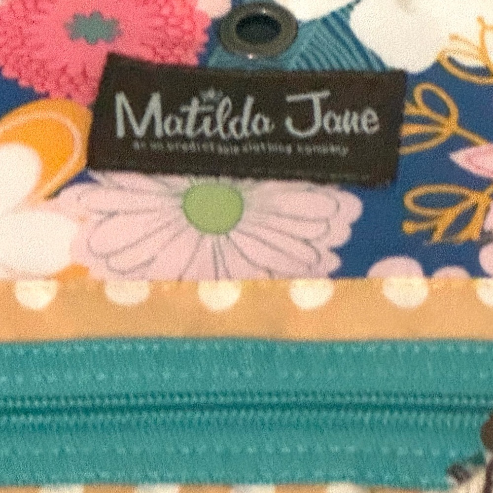 NWT MATILDA JANE Floral Pencil Pouch - Picture 3 of 3